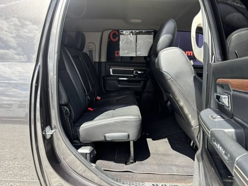 Used 2018 RAM 2500 Laramie AWD/4WD image 17