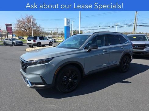 Used 2025 Honda CR-V Sport Touring image 6