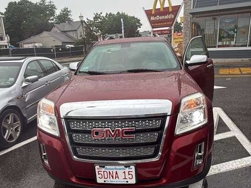 Used 2010 GMC Terrain SLT AWD/4WD image 1