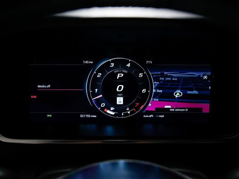 Used 2022 Jaguar F-TYPE Coupe RWD image 12