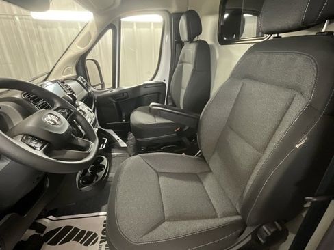 Used 2024 RAM ProMaster 3500 w/ Convenience Group image 10