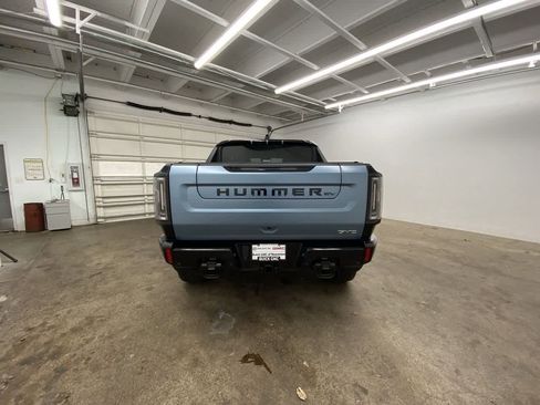 Used 2024 GMC Hummer EV 3X w/ Omega Edition image 5