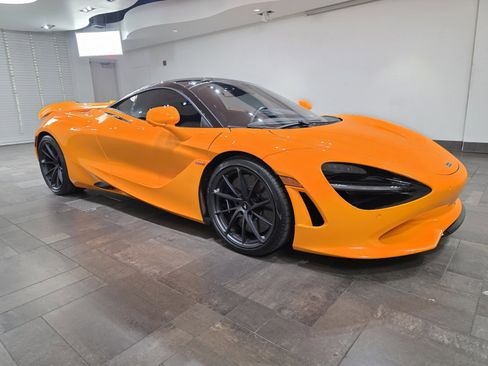 Used 2024 McLaren 750S image 22