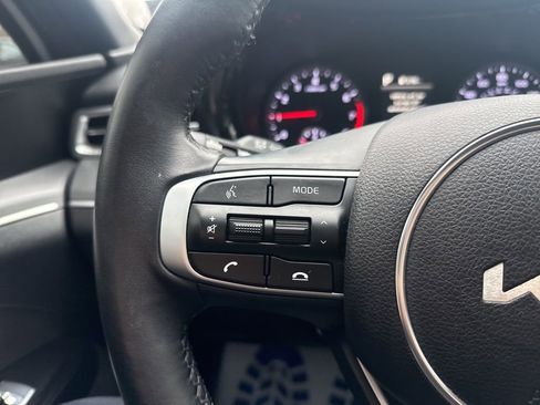 Used 2024 Kia K5 GT-Line w/ GT-Line Premium Package image 17