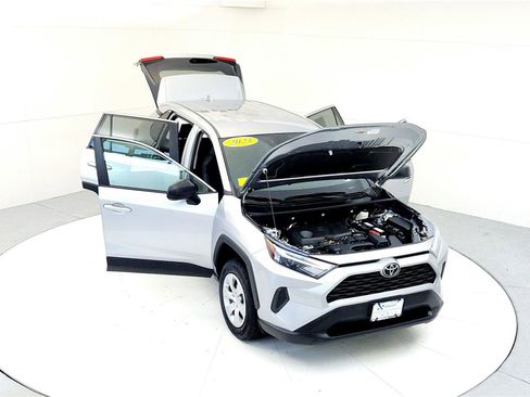 Certified 2023 Toyota RAV4 LE image 21