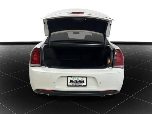 Used 2022 Chrysler 300 S w/ Comfort Group image 13