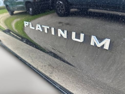 Used 2025 Ford Expedition Max Platinum AWD/4WD image 7