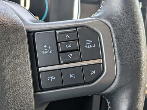 Used 2022 Ford F150 Lariat AWD/4WD image 27