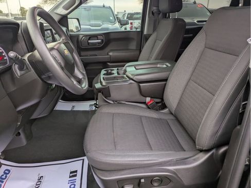 Certified 2024 Chevrolet Silverado 1500 Custom image 10