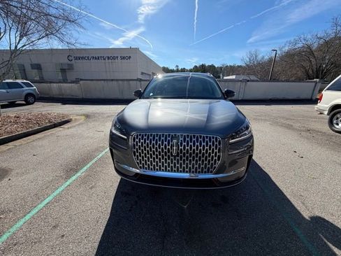 New 2026 Lincoln Corsair Premiere image 2