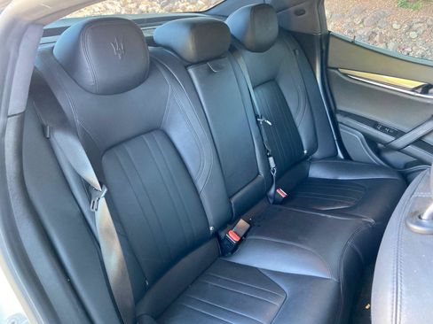 Used 2019 Maserati Ghibli RWD image 45