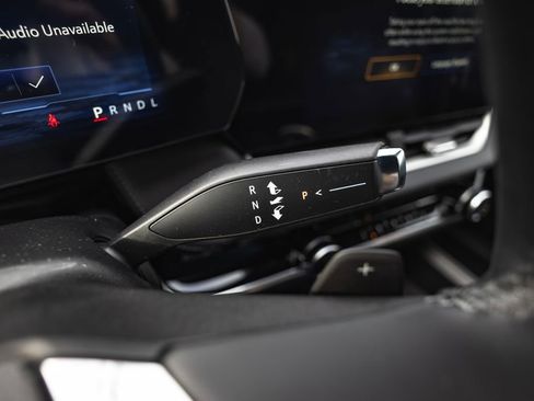 New 2026 Chevrolet Equinox LT w/ LPO, Floor Liner Package image 9