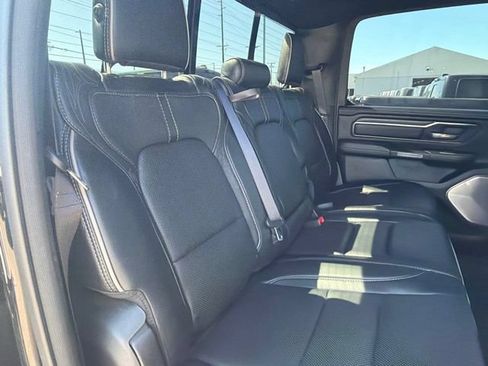 Used 2020 RAM 1500 Limited w/ Black Appearance Package AWD/4WD image 13