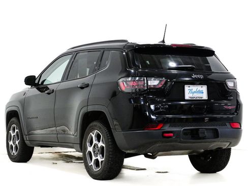 Used 2022 Jeep Compass Trailhawk w/ Trailhawk Elite Group image 9