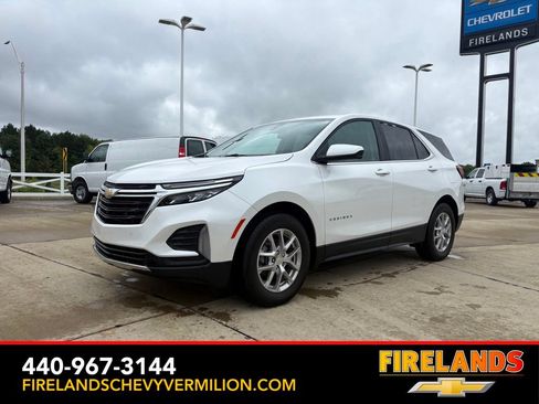 Used 2024 Chevrolet Equinox LT FWD image 1