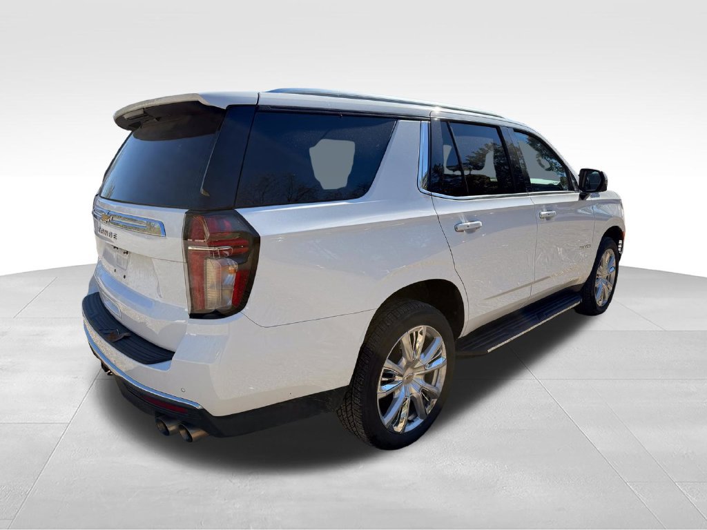 Used 2024 Chevrolet Tahoe High Country AWD/4WD image 6