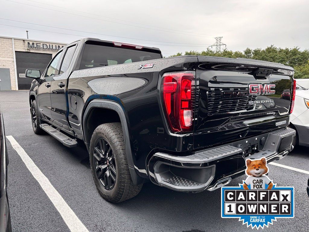 Used 2023 GMC Sierra 1500 Elevation w/ X31 Off-Road Package AWD/4WD image 3