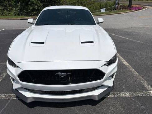 Used 2021 Ford Mustang GT Premium w/ GT Performance Package RWD image 2