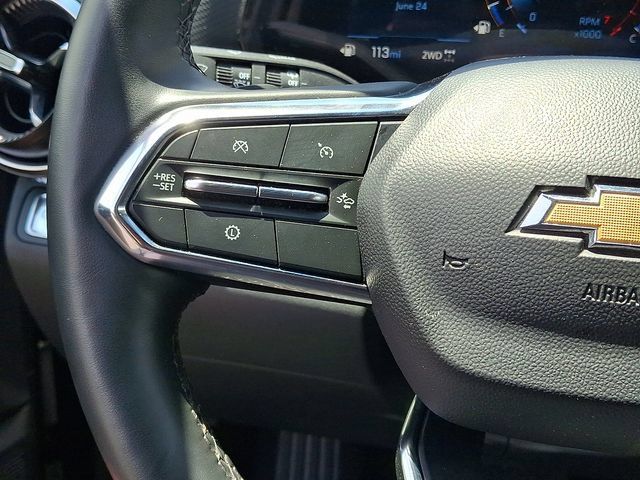 Used 2025 Chevrolet Equinox LT AWD/4WD image 15