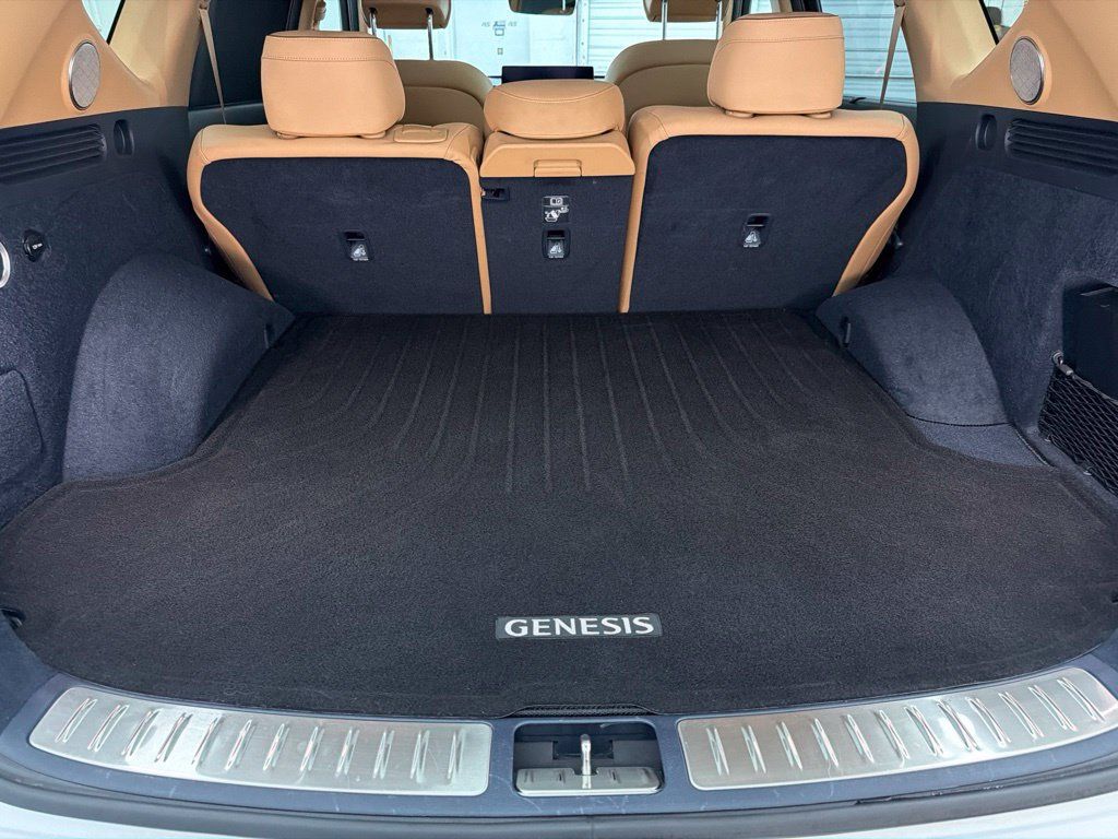 Used 2023 Genesis GV80 2.5T w/ Prestige Package AWD/4WD image 31
