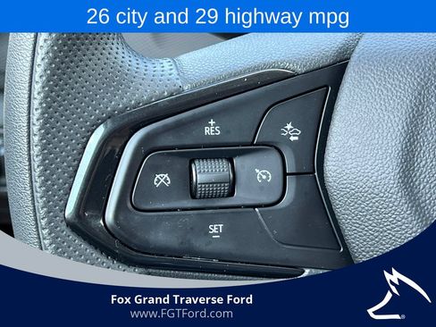 Used 2025 Chevrolet TrailBlazer LT AWD/4WD image 19