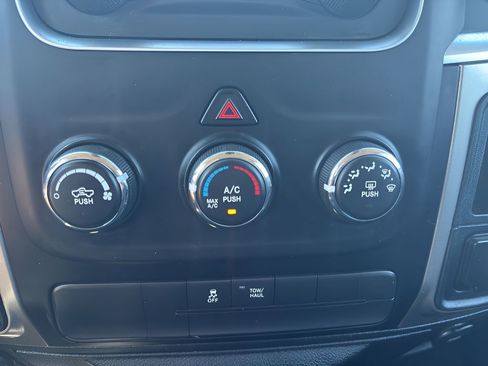 Used 2016 RAM 1500 Big Horn AWD/4WD image 24