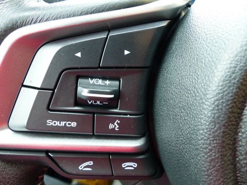 Used 2020 Subaru Ascent Limited w/ Technology Package image 31