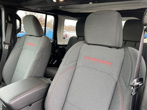 New 2026 Jeep Wrangler Unlimited Rubicon w/ Steel Bumper Group image 13