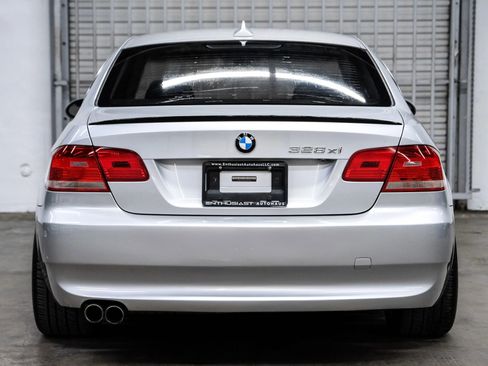 Used 2007 BMW 328xi Coupe image 10