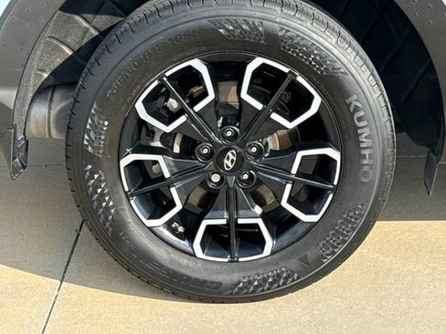 Used 2024 Hyundai Santa Cruz SEL FWD image 9