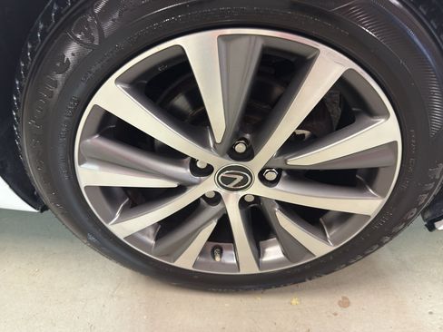 Used 2019 Lexus ES 350 FWD image 33