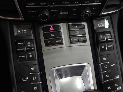 Used 2013 Porsche Panamera GTS image 26