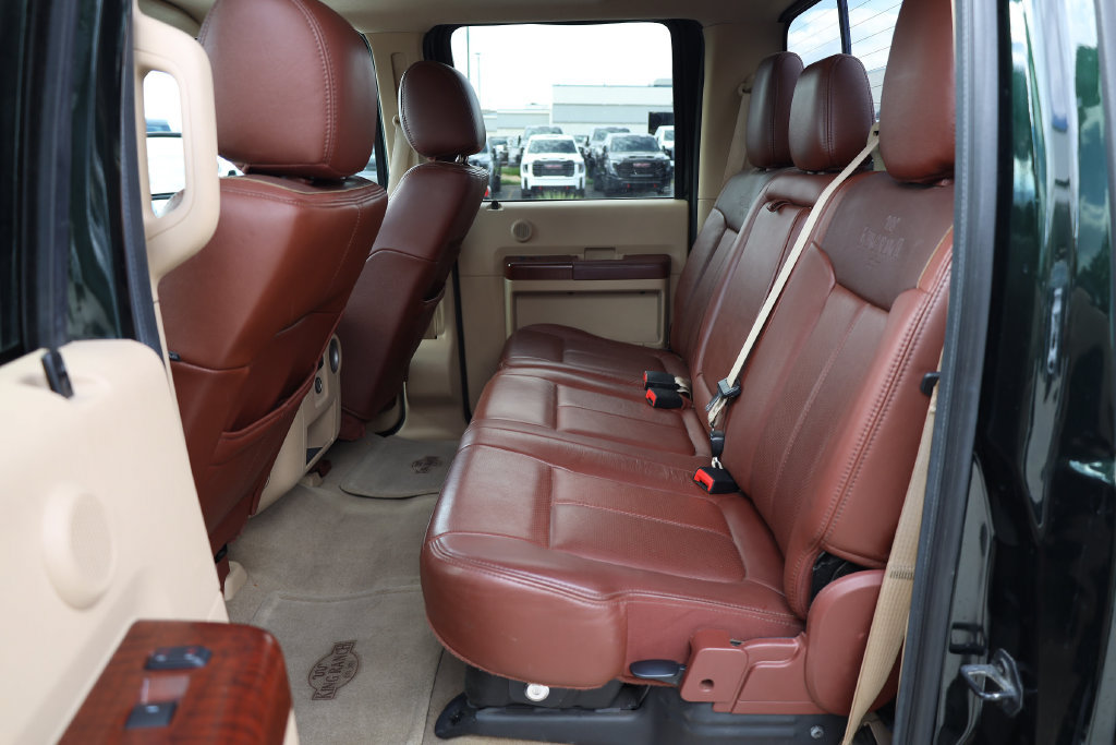 Used 2014 Ford F350 King Ranch w/ King Ranch w/Chrome Package AWD/4WD image 18