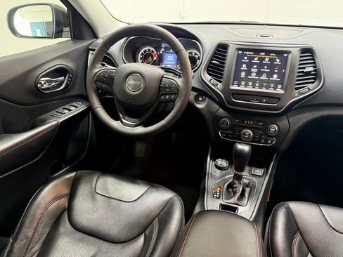 Used 2022 Jeep Cherokee Trailhawk w/ Sound & Nav Group image 42