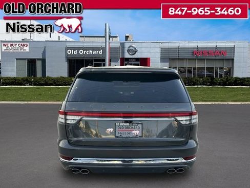 Used 2023 Lincoln Aviator Black Label AWD/4WD image 7