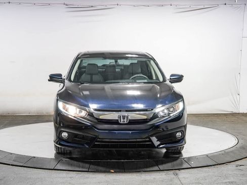 Used 2017 Honda Civic EX-T image 6