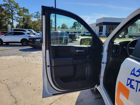 New 2026 GMC Sierra 1500 Pro w/ Pro Value Package image 13