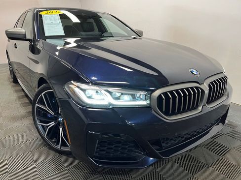 Used 2022 BMW M550i xDrive w/ Executive Package AWD/4WD image 1