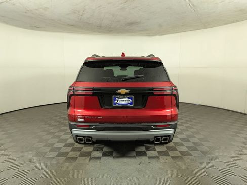 Used 2026 Chevrolet Traverse LT w/ Driver Confidence Package AWD/4WD image 8