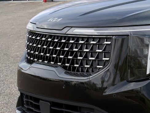 New 2026 Kia Carnival SX w/ SX Dark Edition Package image 12