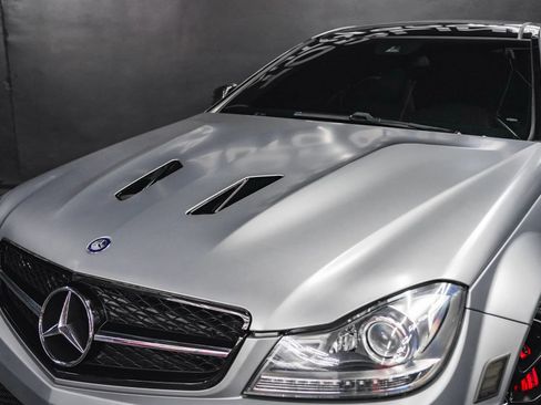 Used 2014 Mercedes-Benz C 63 AMG Coupe image 5
