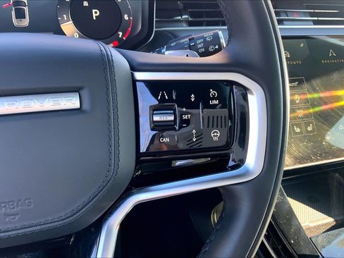 Used 2025 Land Rover Range Rover Sport S image 24