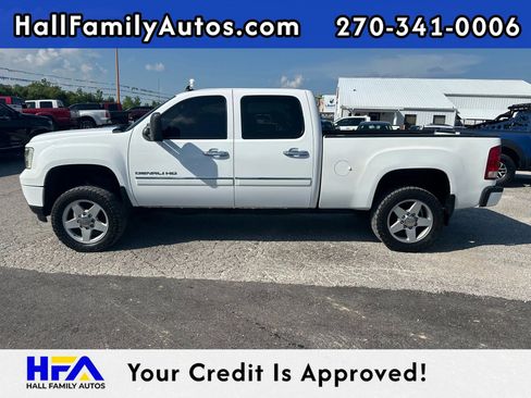 Used 2014 GMC Sierra 2500 Denali w/ Snow Plow Prep Package image 8