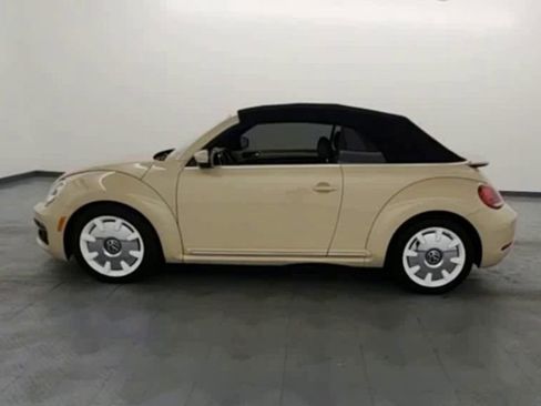 Used 2019 Volkswagen Beetle 2.0T Final Edition SEL image 5