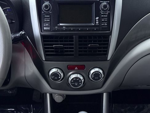 Used 2013 Subaru Forester 2.5X Limited image 24