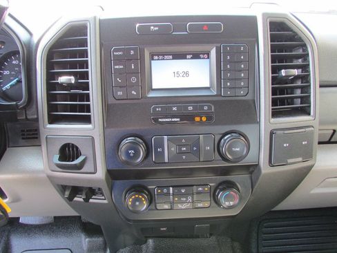 Used 2021 Ford F250 XL w/ Power Equipment Group RWD image 27