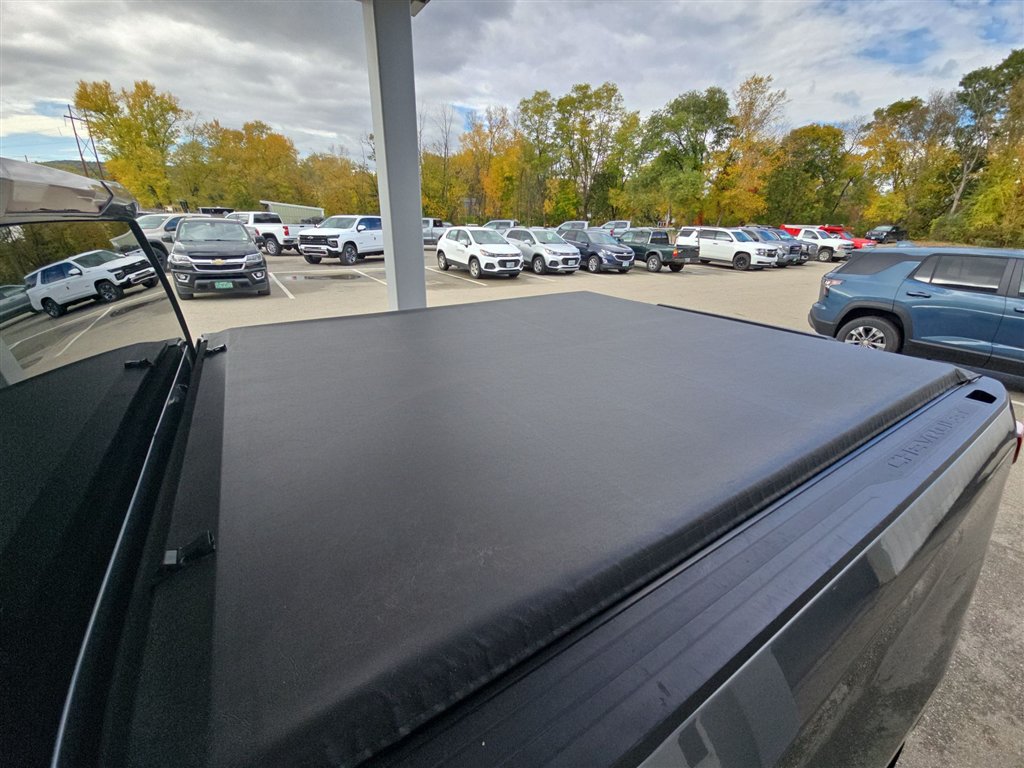 Used 2022 Chevrolet Silverado 1500 RST AWD/4WD image 34