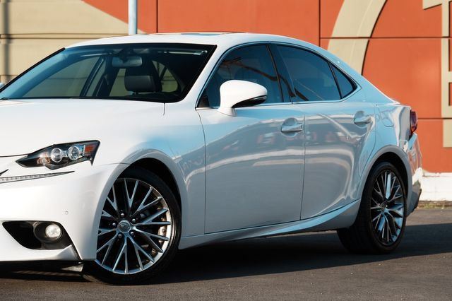 Used 2015 Lexus IS 250 w/ Navigation System Package RWD image 9