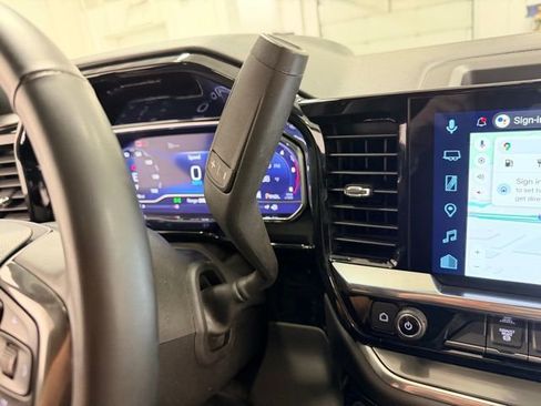 Certified 2025 Chevrolet Silverado 3500 High Country w/ Technology Package image 18