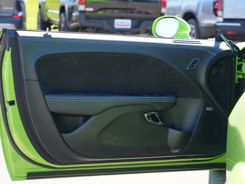 Used 2023 Dodge Challenger SRT Hellcat RWD image 15